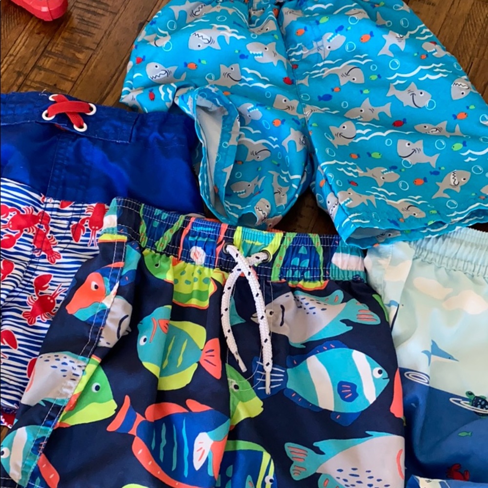 2T swimming trunks
